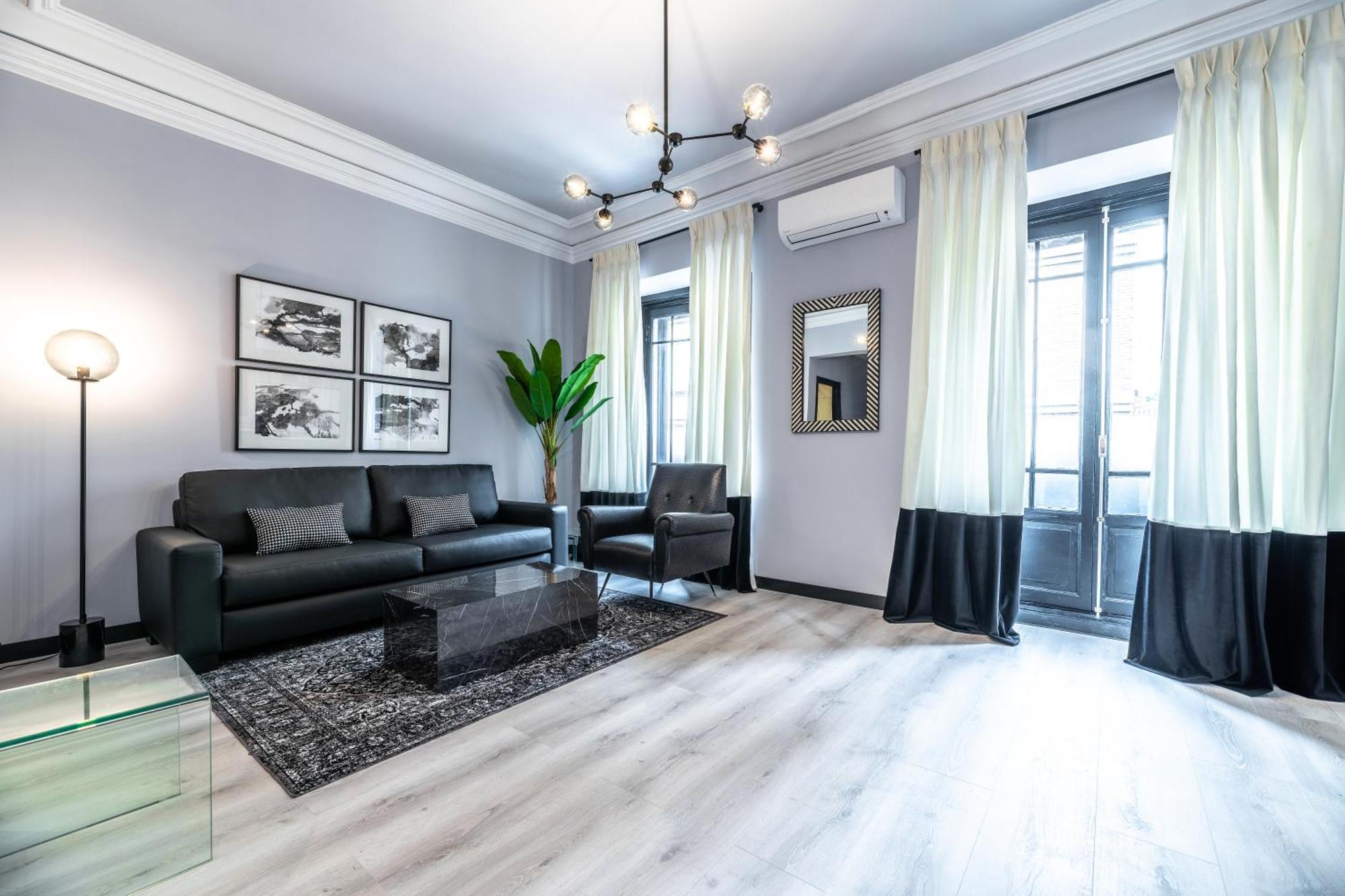 Gran Via Suite, By Presidence Rentals Madrid Exterior photo